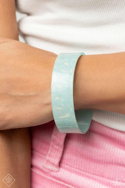 March 2024 Fashion Fix Bracelet: "Pastel Pairing Blue bracelet". Subscribe & Save on shipping. Clasp