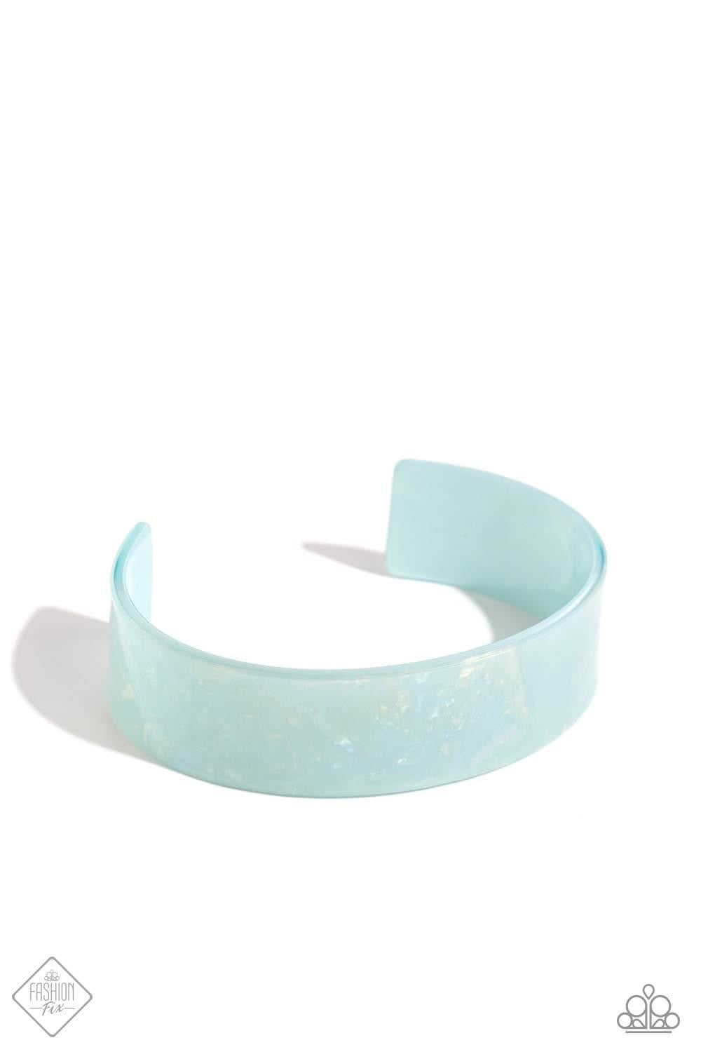 Paparazzi Fashion Fix Bracelet: "Pastel Pairing - Blue Acrylic bracelet" #P9BA-BLXX-030TM. Free Ship