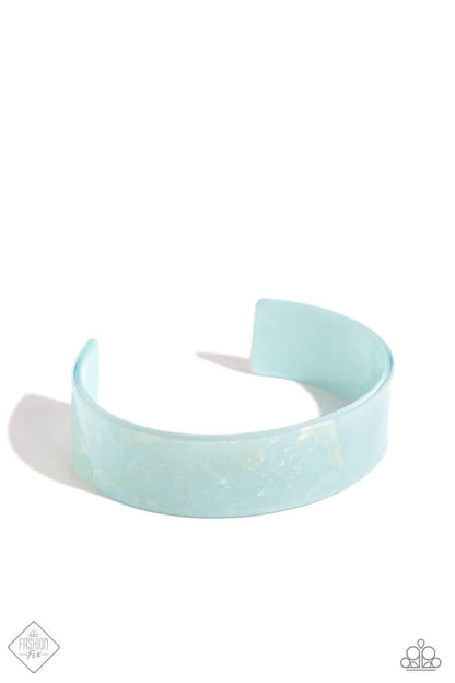 Paparazzi Fashion Fix Bracelet: "Pastel Pairing - Blue Acrylic bracelet" #P9BA-BLXX-030TM. Free Ship