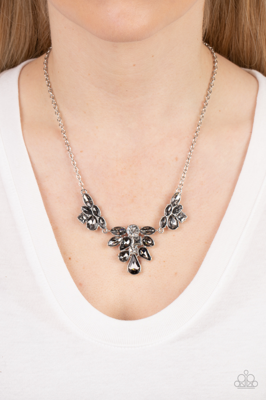 Paparazzi Completely Captivated Silver Necklace. Get Free Shipping. #P2RE-SVXX-448XX