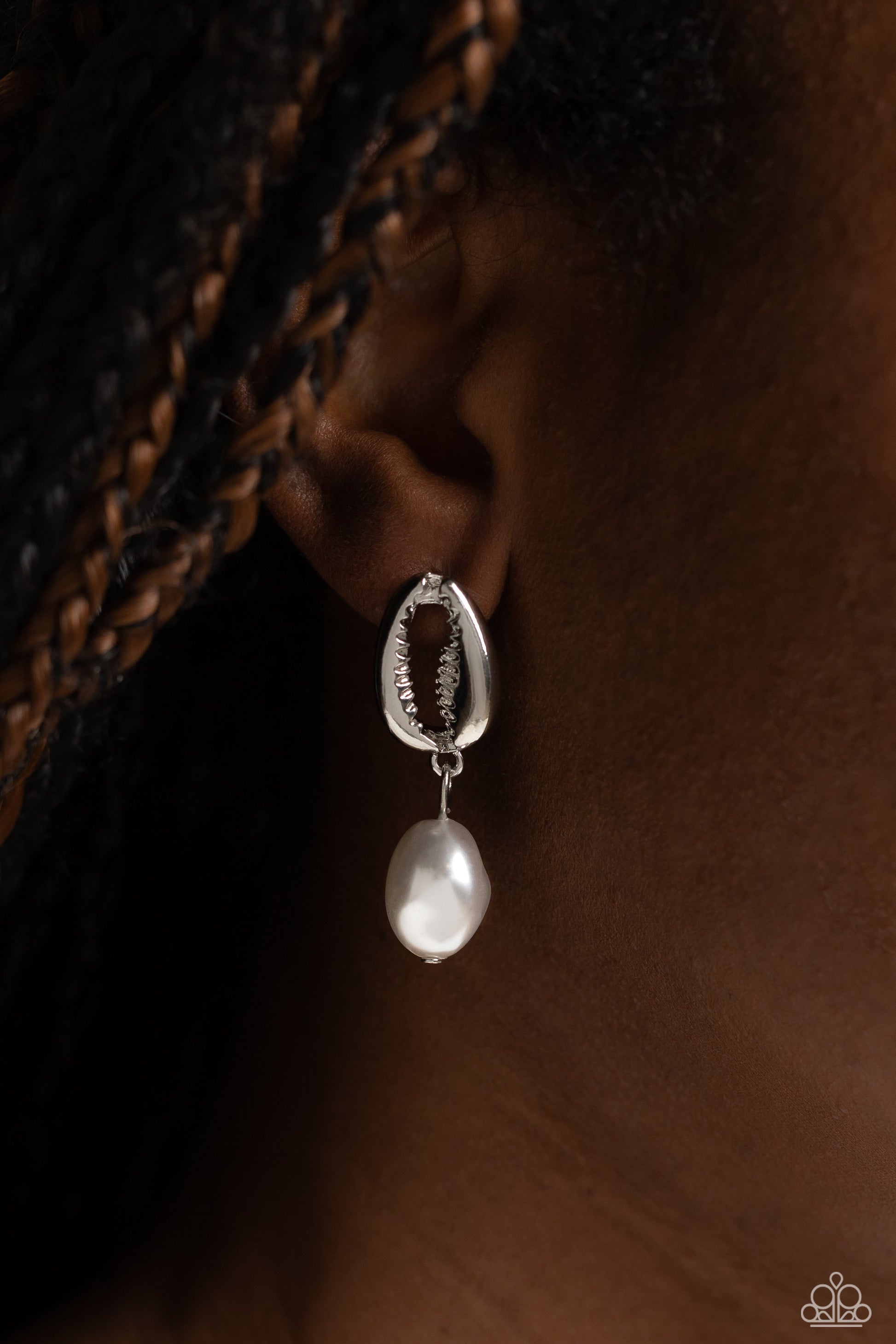 Im HAVANA Party White Pearl Earring Paparazzi $5 Jewelry Post Earrings. #P5PO-WTXX-373XX