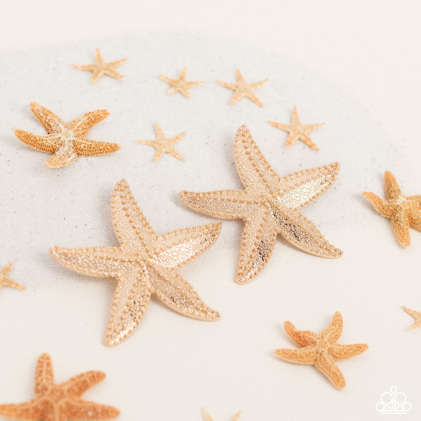 Starfish Season Earring Paparazzi $5 Jewelry. Get Free Shipping. #P5PO-GDXX-243XX. $5 Star Fish Stud