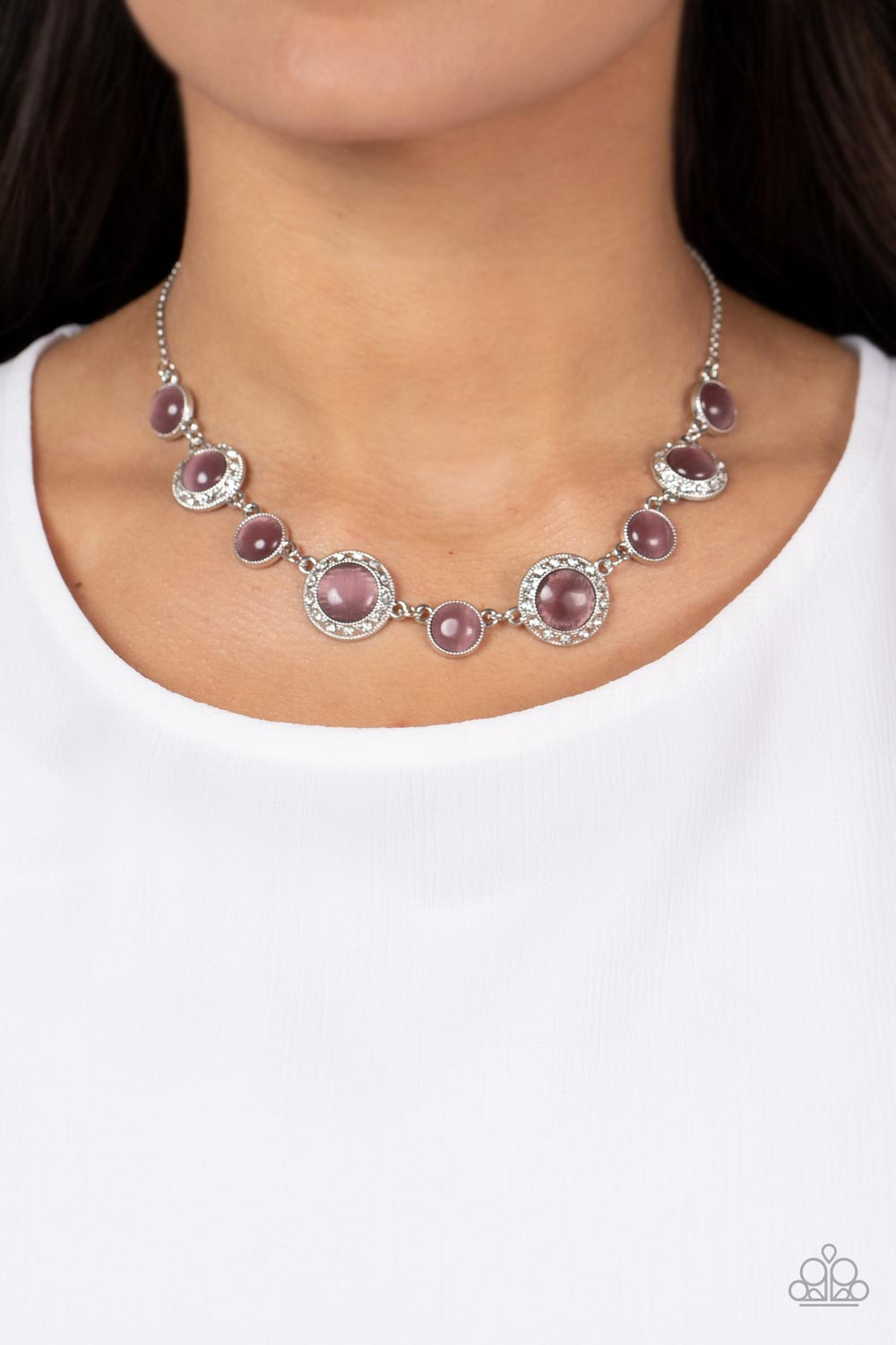 Paparazzi Too Good to BEAM True Purple Cat's Eye Stone Necklace. #P2RE-PRXX-262XX. Free Shipping