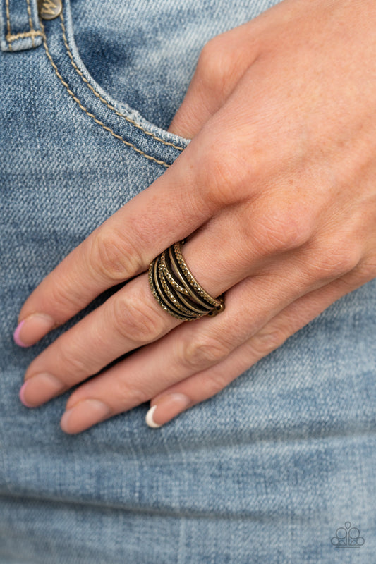 Paparazzi Get a Move on! Brass Ring. Dainty and strechy band. #P4RE-BRXX-131XX. One size fits all.