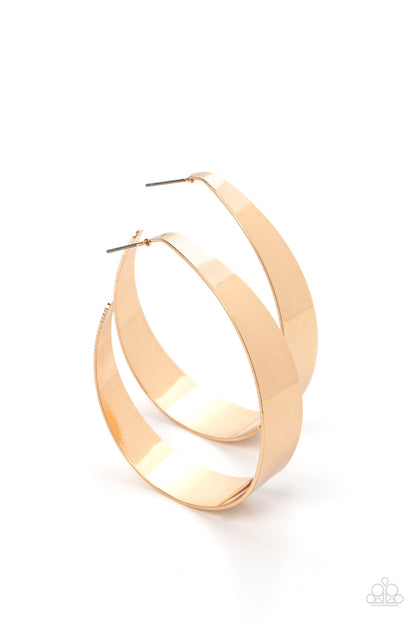 Paparazzi Flat Out Fashionable Gold Earrings. $5 jewelry. Subscribe & Save. #P5HO-GDXX-266XX