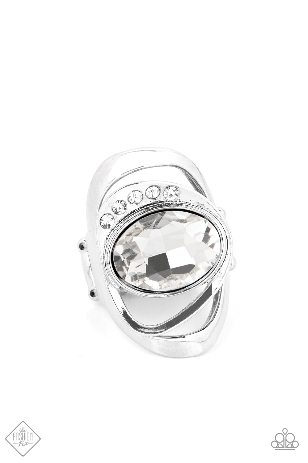 Paparazzi Mountain View Meadow White Ring Paparazzi Accessories