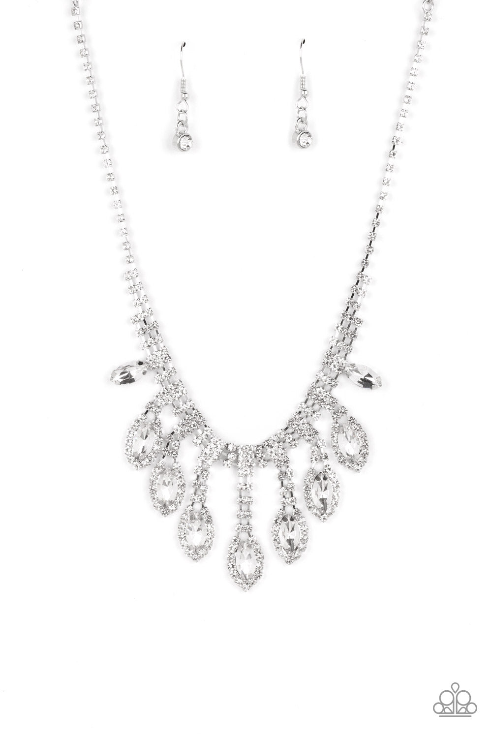 REIGNING Romance White Necklace Paparazzi $5.00 Jewelry. Bridal Fashion Jewelry. Prom Jewelry