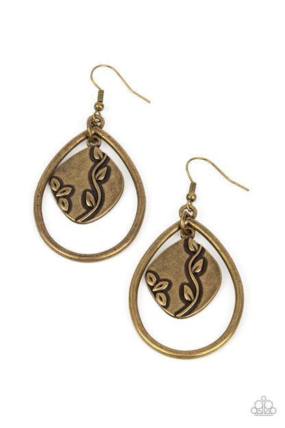 Artisan Refuge Brass Earrings Paparazzi Accessories. #P5BA-BRXX-067XX. Get Free Shipping