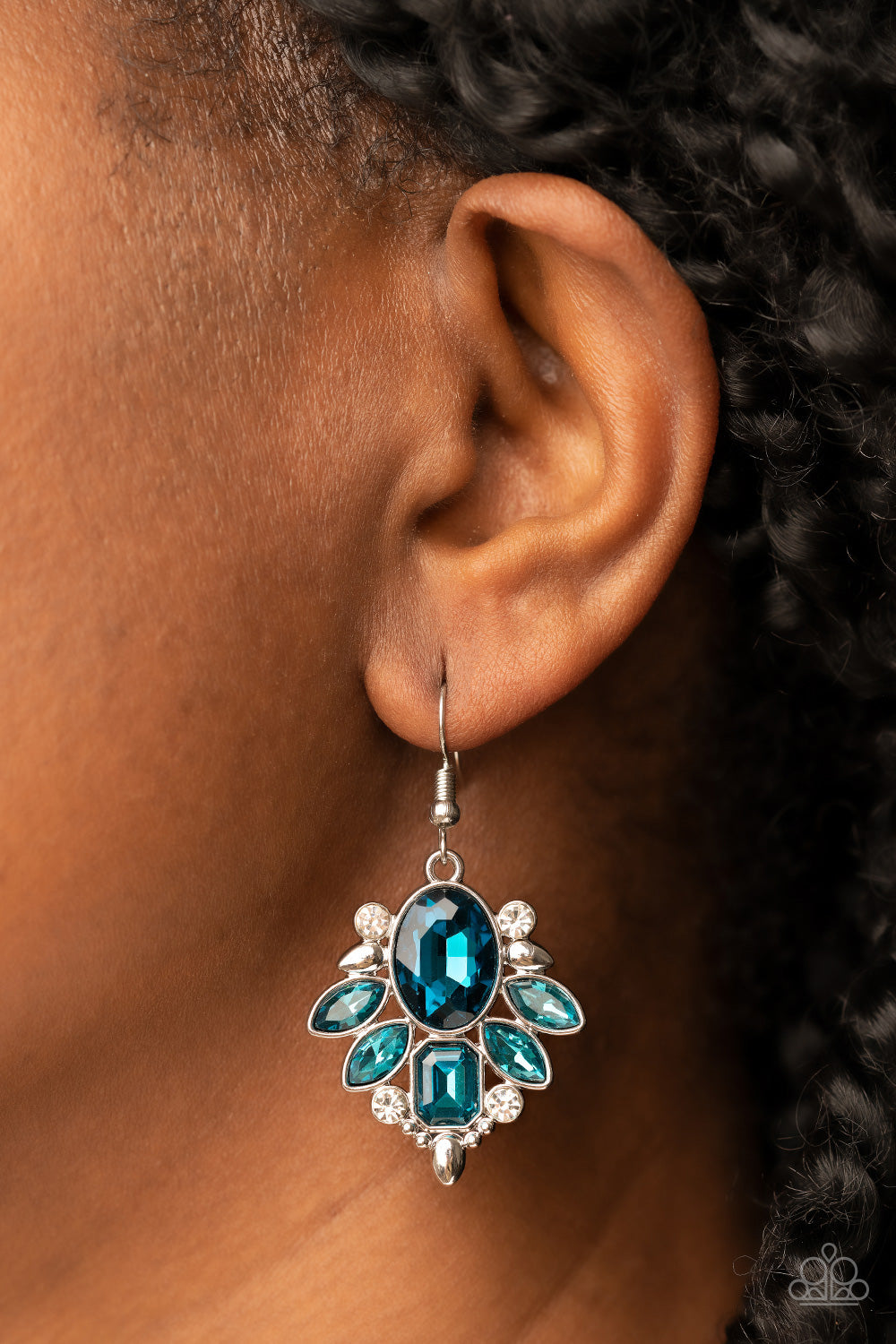 Paparazzi Glitzy Go-Getter - Blue Earring