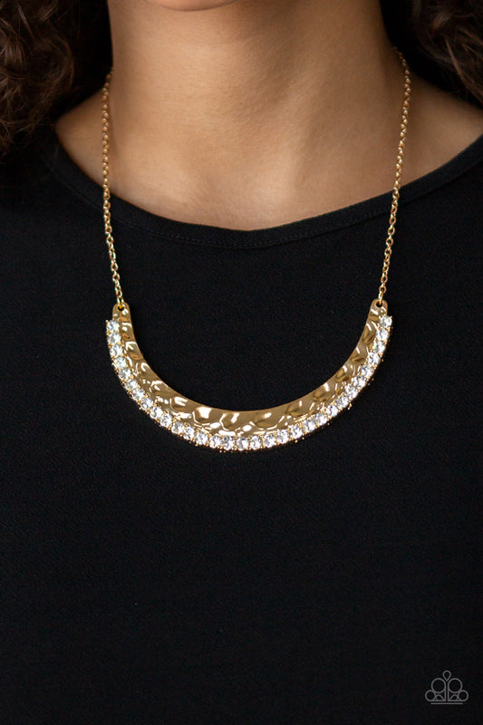 Paparazzi Impressive - Gold Short Necklace (P2ED-GDXX-130XX)