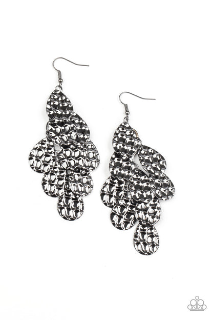 Paparazzi Instant Incandescence - Black Earring