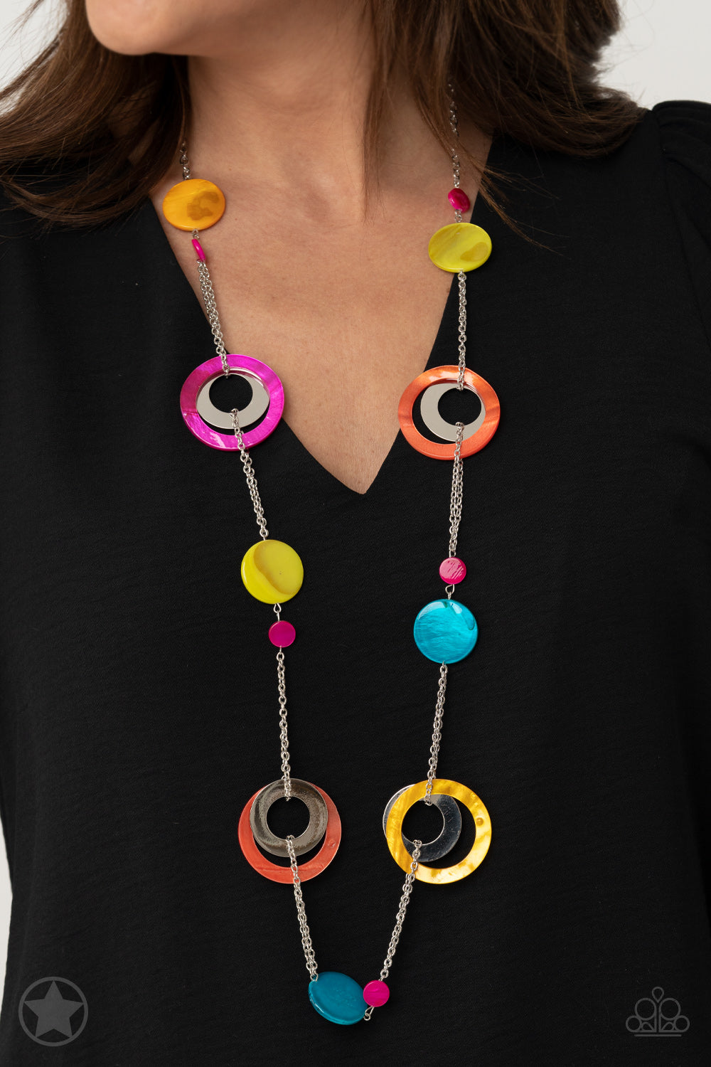 Kaleidoscopically Captivating Blockbuster Necklace Paparazzi