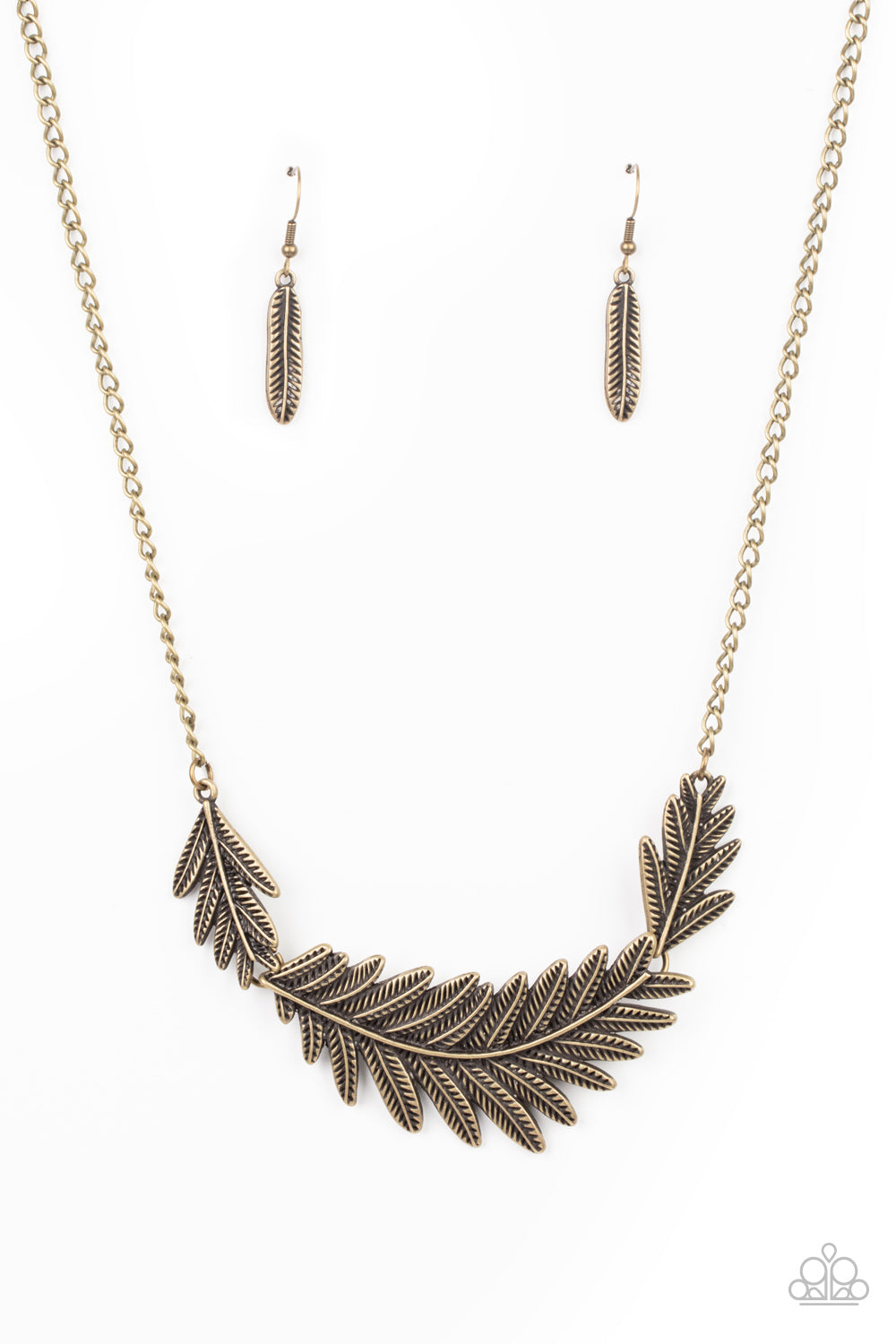 Paparazzi Queen of the QUILL Brass Necklace. #P2SE-BRXX-119XX. Subscribe & Save.