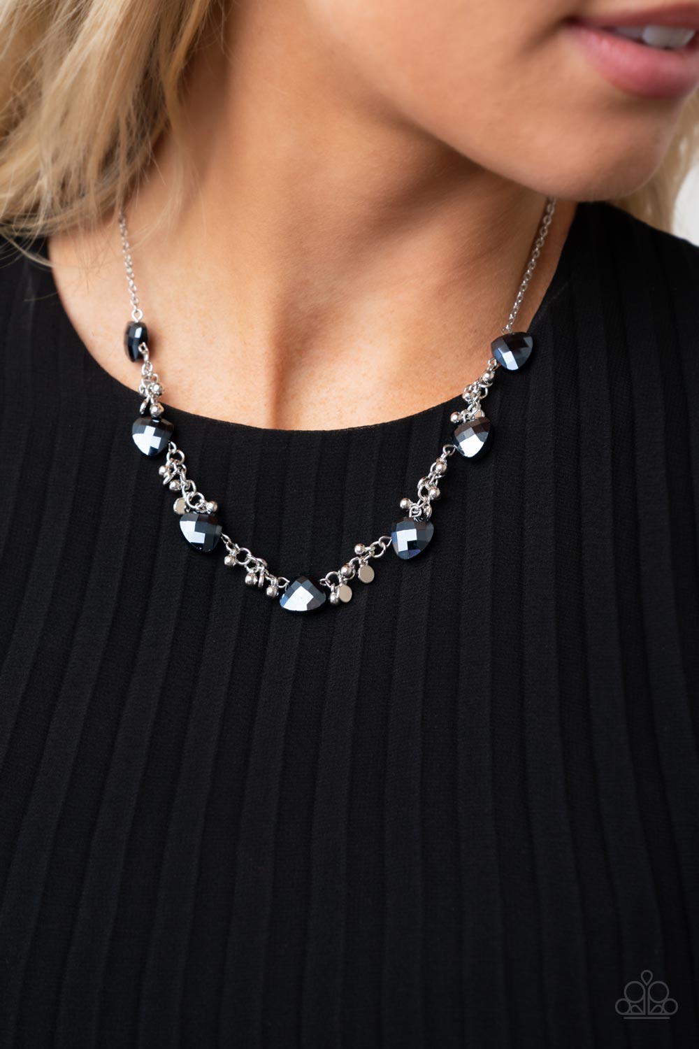 Paparazzi Sassy Super Nova - Blue Short Dainty Necklace. Get Free Shipping! #P2RE-BLXX-369CY