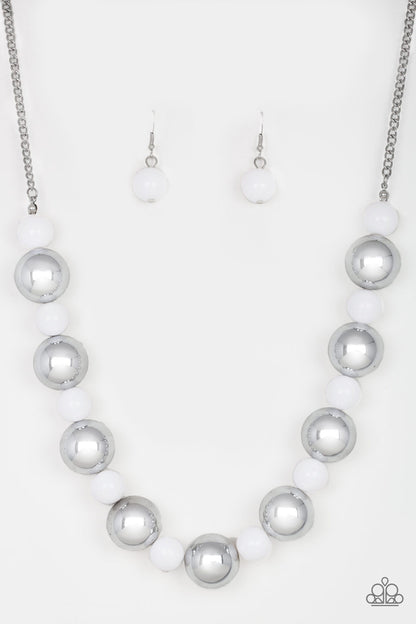 Top Pop - White Necklace