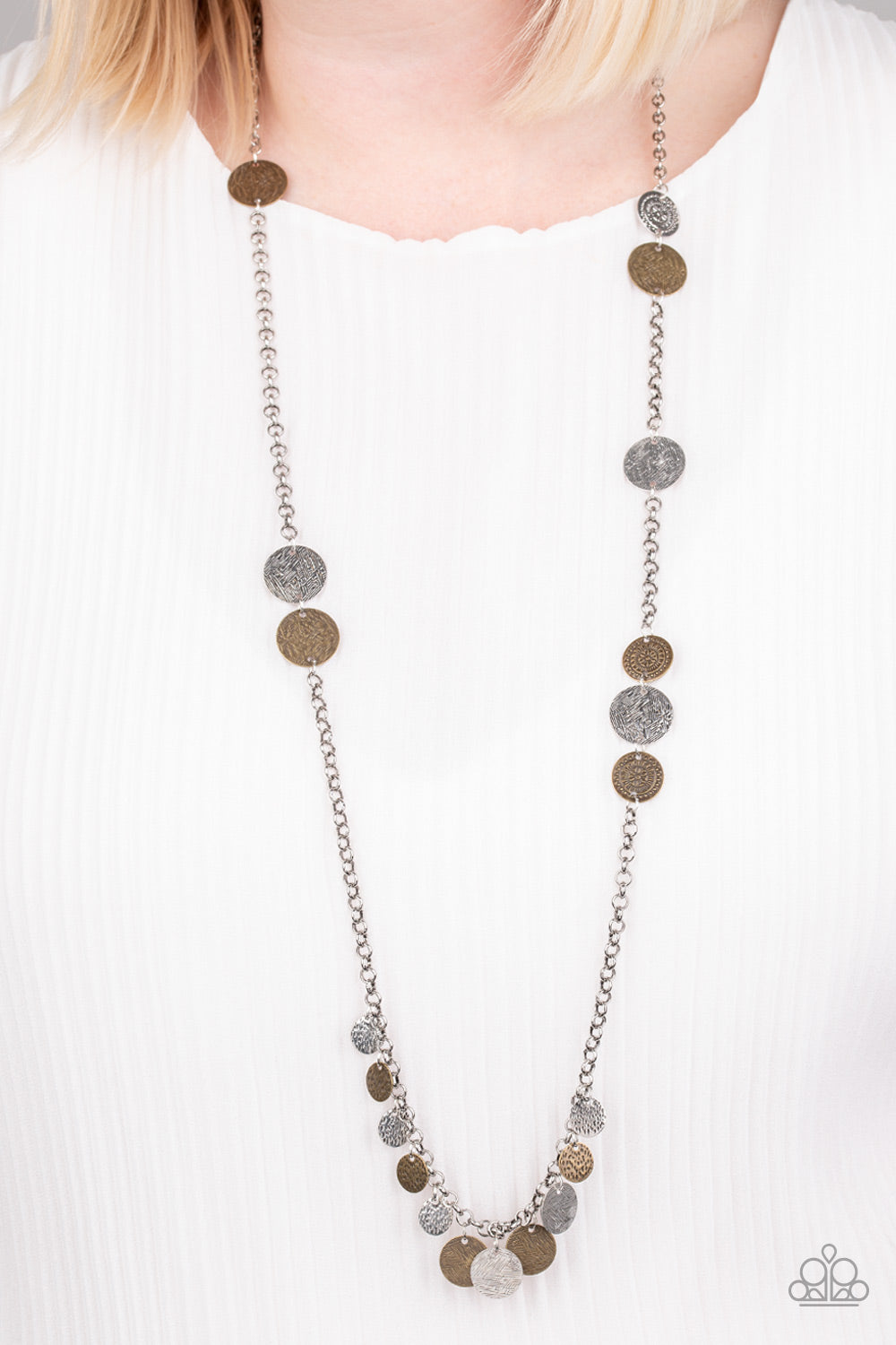 Paparazzi Necklace ~ Trailblazing Trinket - Multi