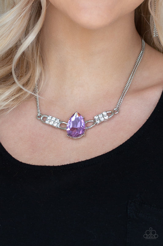 Paparazzi Necklace ~ Way To Make An Entrance - Purple